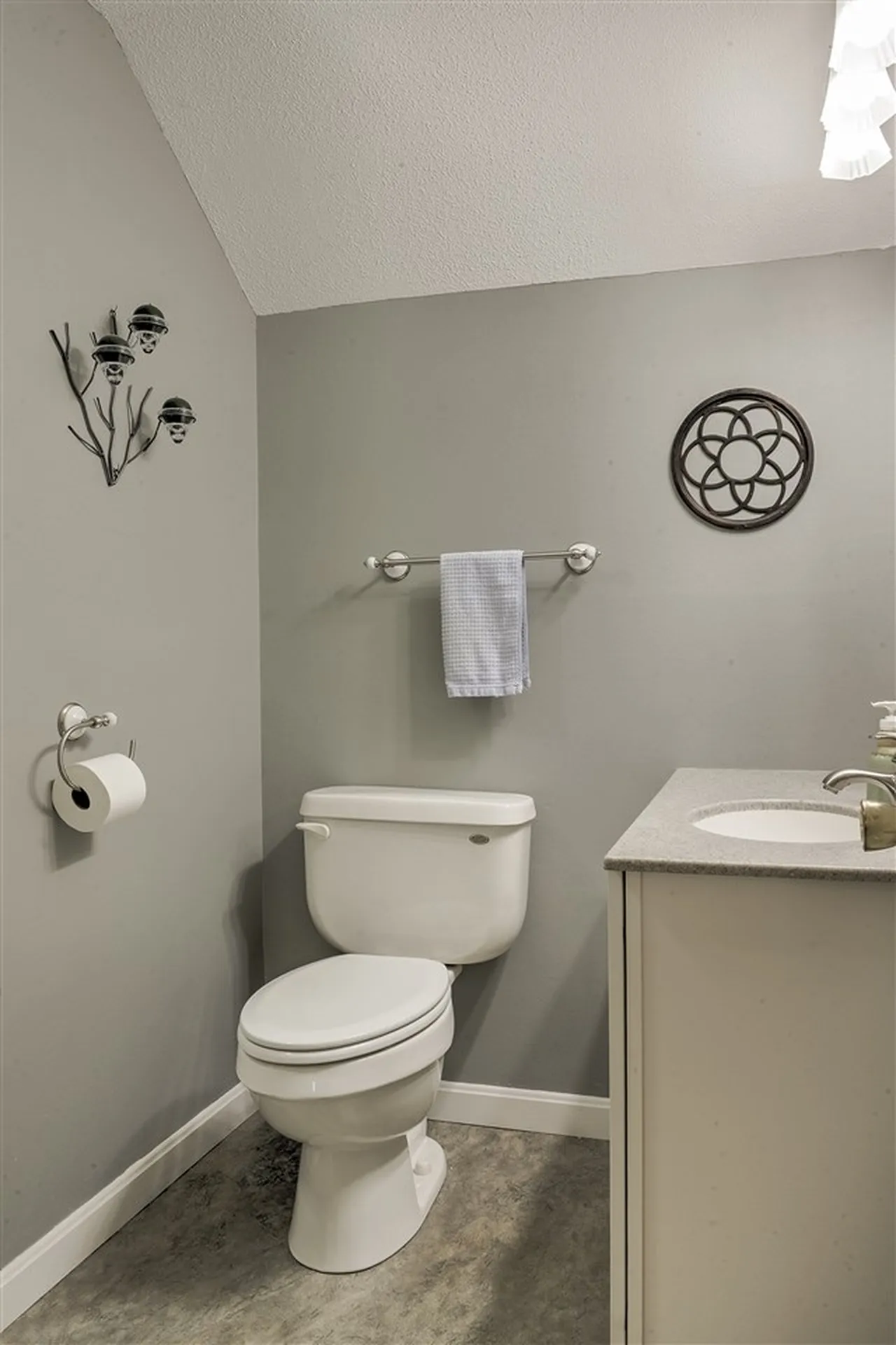 35 Base Hill Road Keene NH 03431
