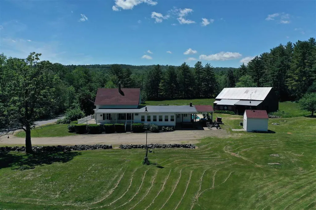 197 Ridge Road Farmington NH 03835