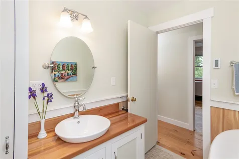 37 Highland Street Meredith NH 03253