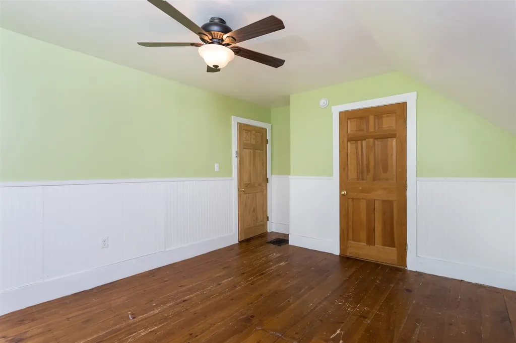 41 Linden Street Rochester NH 03867