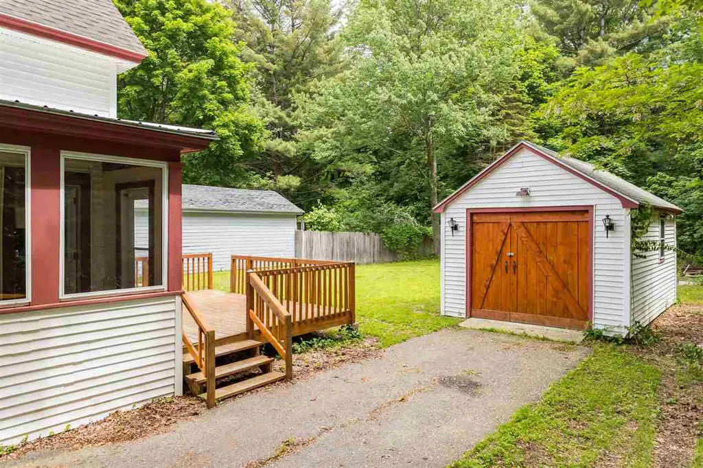 41 Linden Street Rochester NH 03867