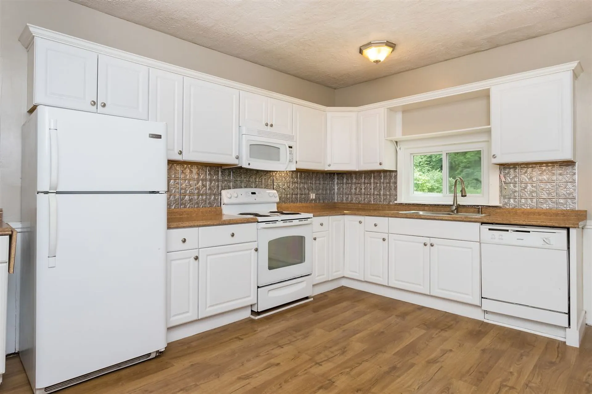 41 Linden Street Rochester NH 03867