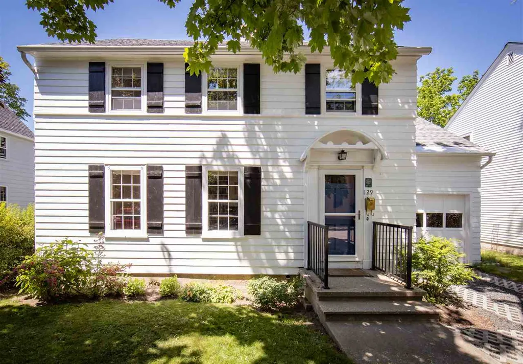 129 Robinson Parkway Burlington VT 05401
