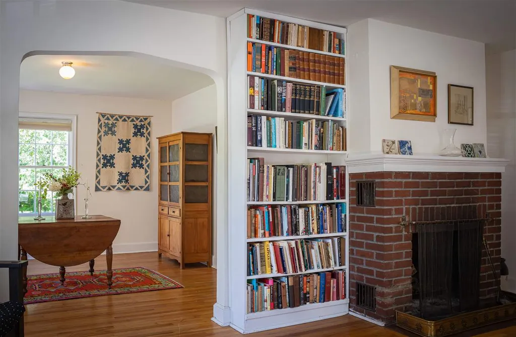 129 Robinson Parkway Burlington VT 05401