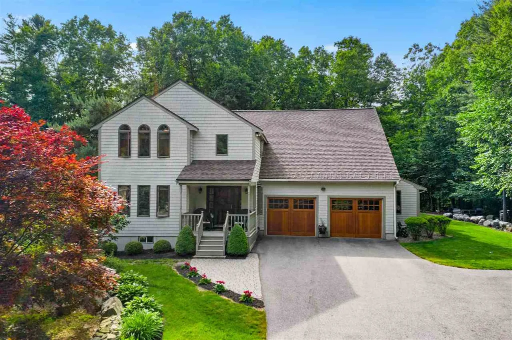 2 Highlander Drive North Hampton NH 03862