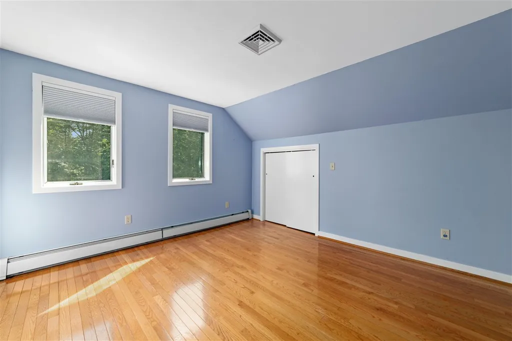 2 Highlander Drive North Hampton NH 03862