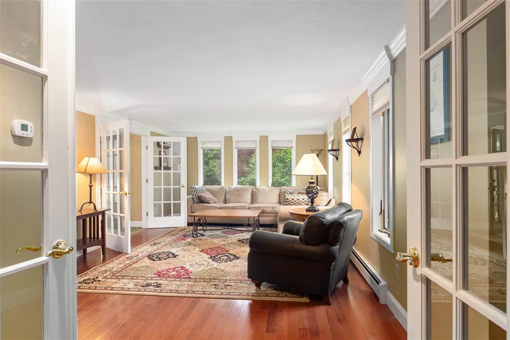 2 Highlander Drive North Hampton NH 03862