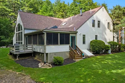 2 Highlander Drive North Hampton NH 03862