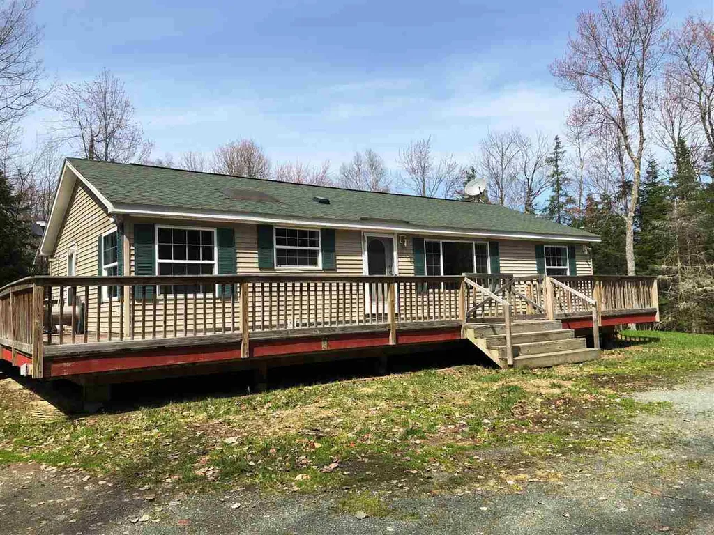 181 Northwood Lane Bethlehem NH 03574