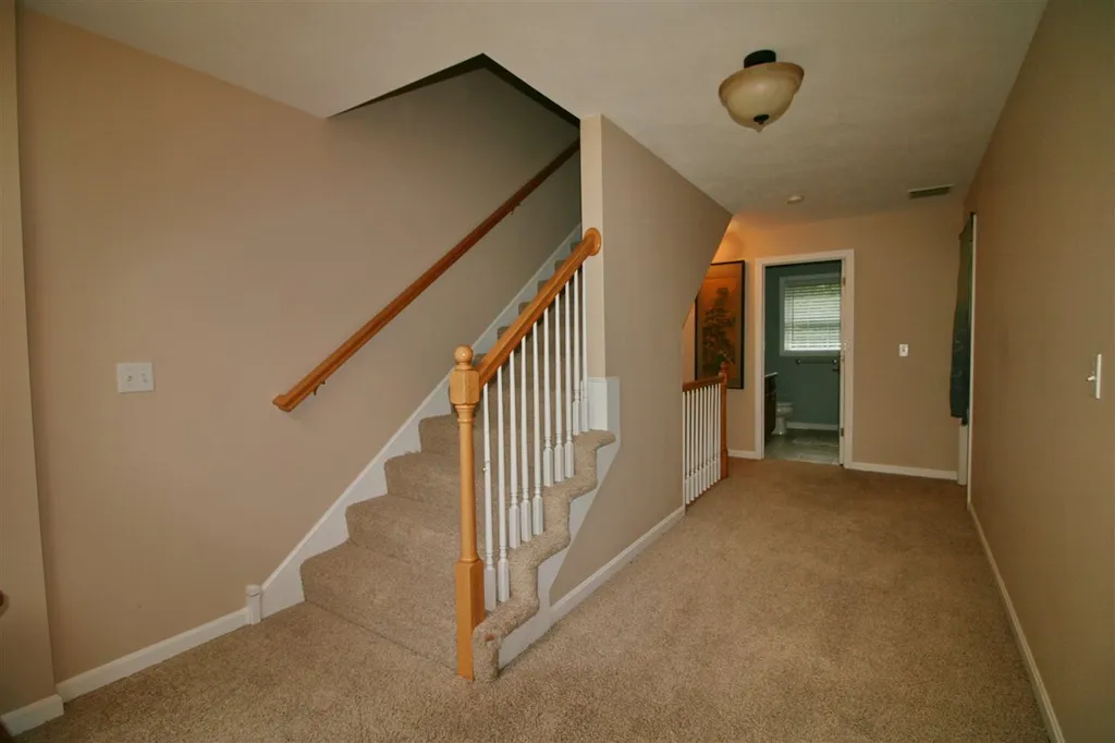 175 Oak Hill Road Barrington NH 03825