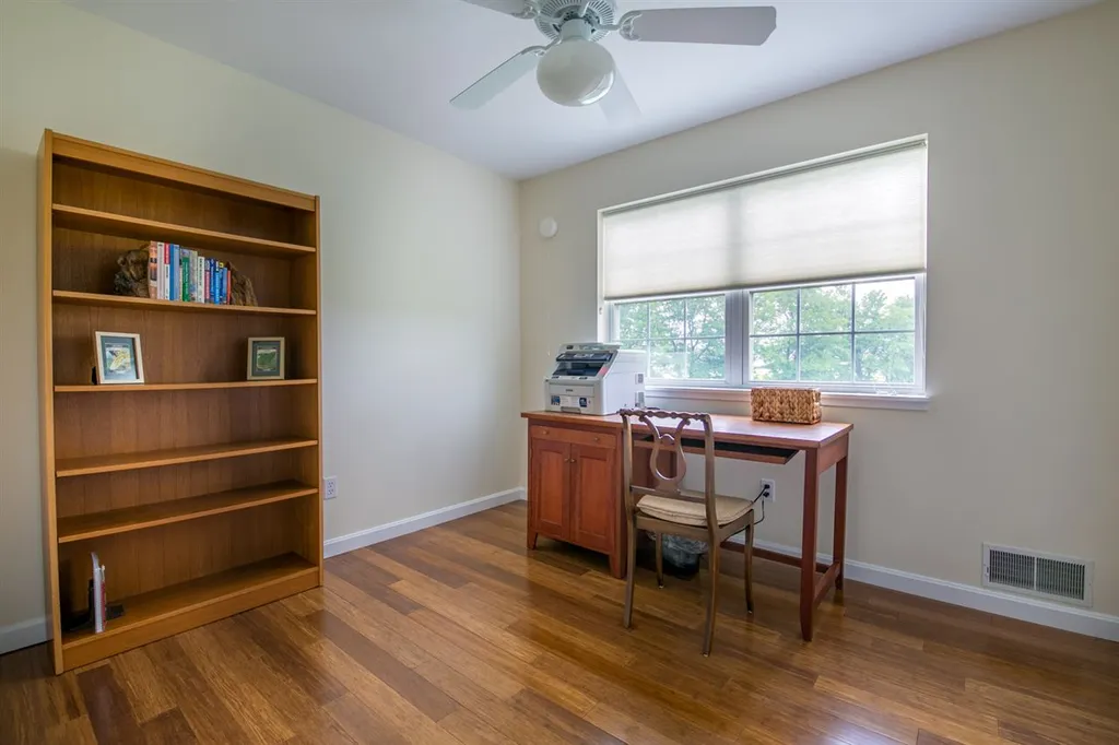 11 Thistle Lane Essex VT 05452