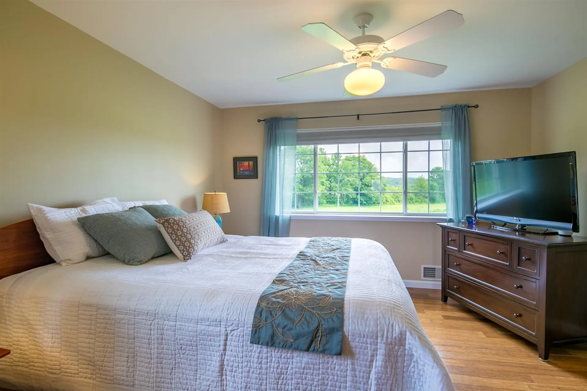 11 Thistle Lane Essex VT 05452