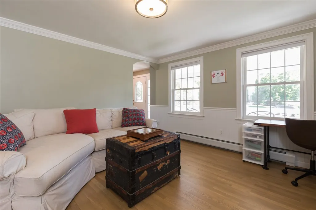 19 Baldwin Way Dover NH 03820