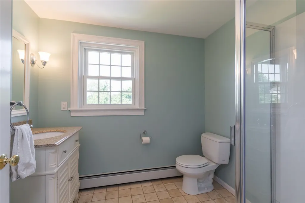 19 Baldwin Way Dover NH 03820
