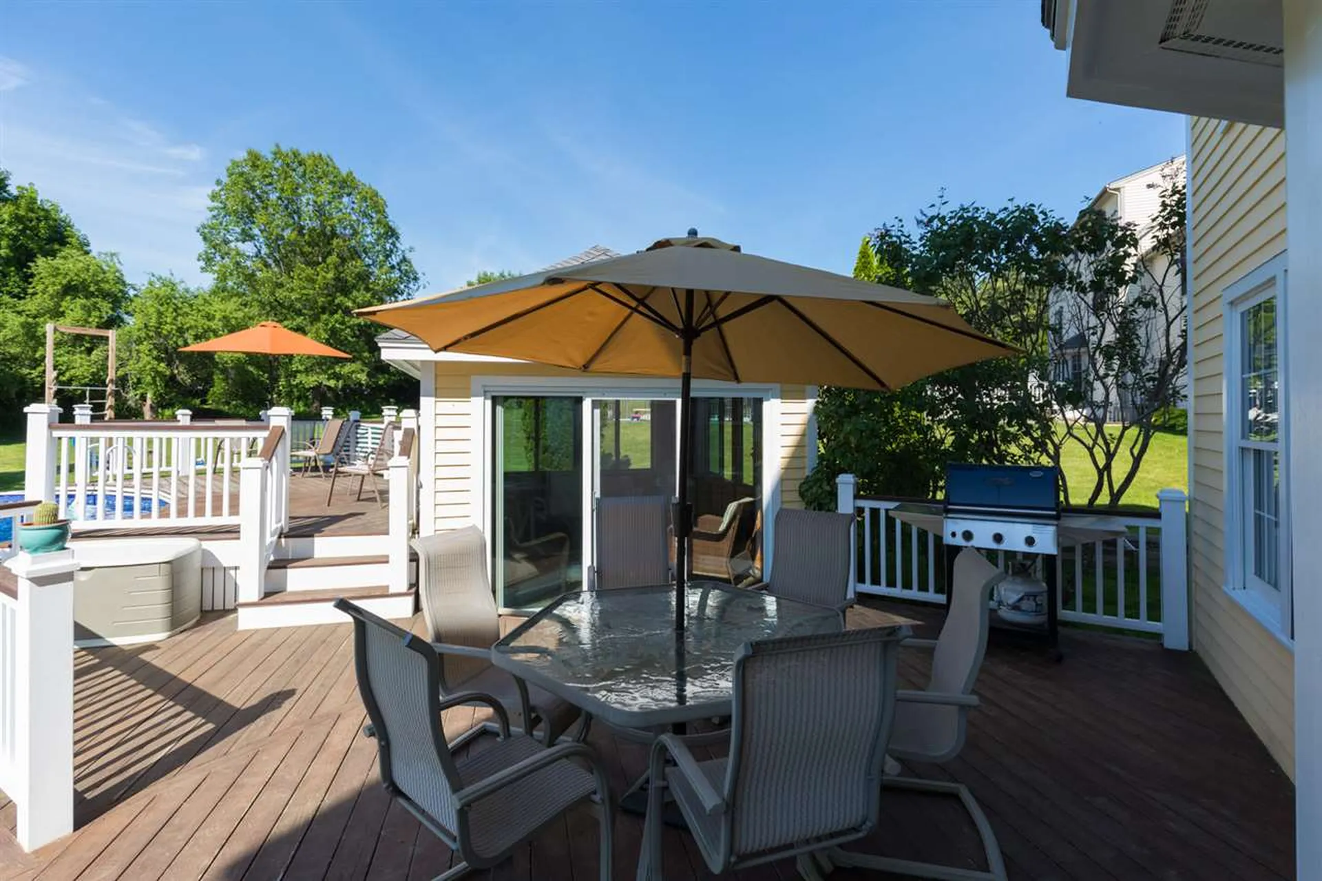 19 Baldwin Way Dover NH 03820