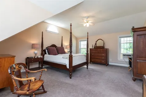 19 Baldwin Way Dover NH 03820