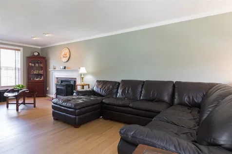 19 Baldwin Way Dover NH 03820