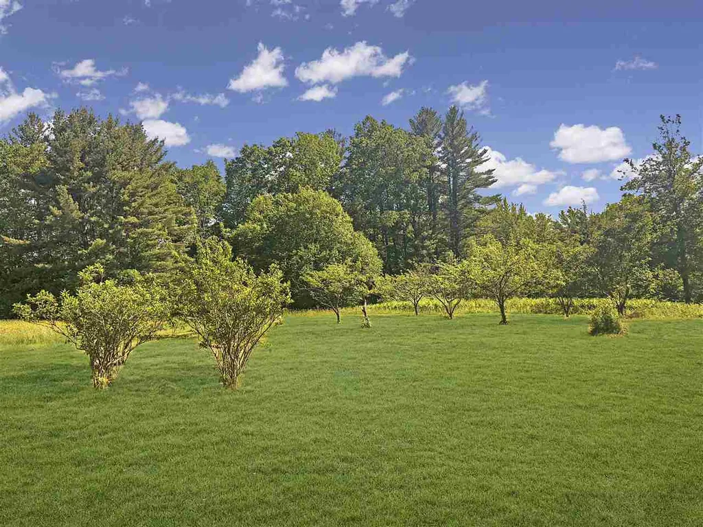 54 District 5 Road Concord NH 03303