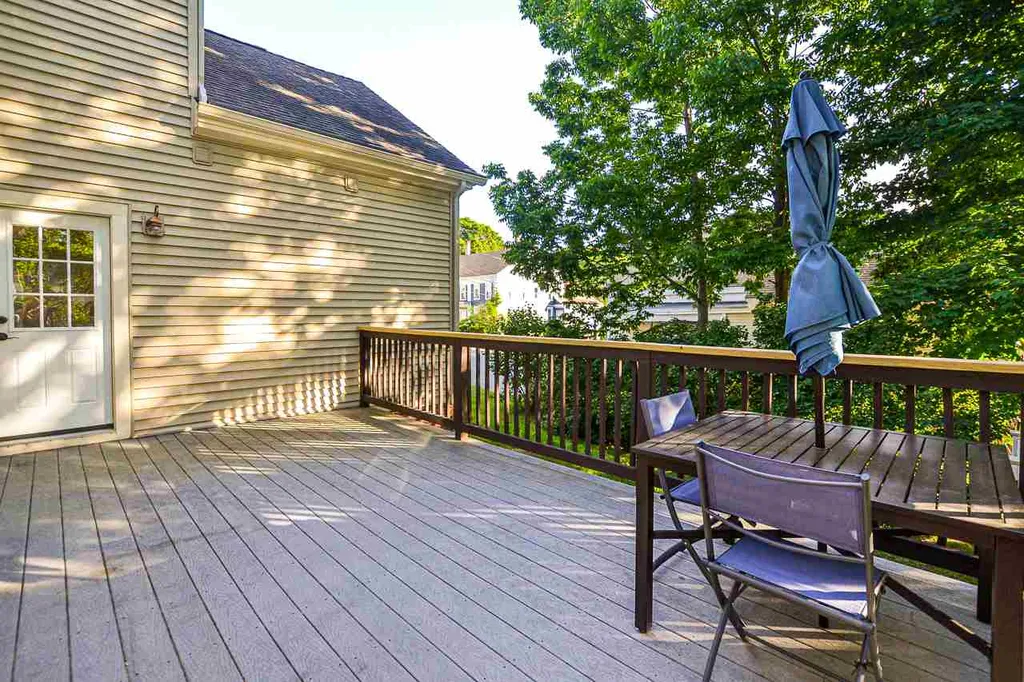 21 Pleasant Street Somersworth NH 03878
