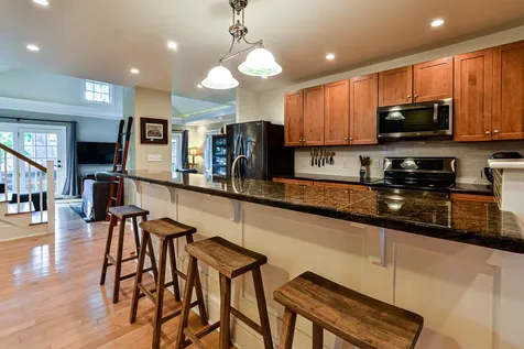 21 Pleasant Street Somersworth NH 03878