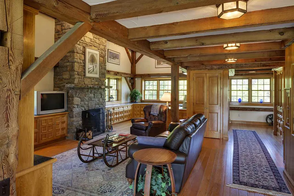 25 Coutu Court Tunbridge VT 05077