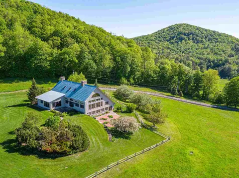 25 Coutu Court Tunbridge VT 05077
