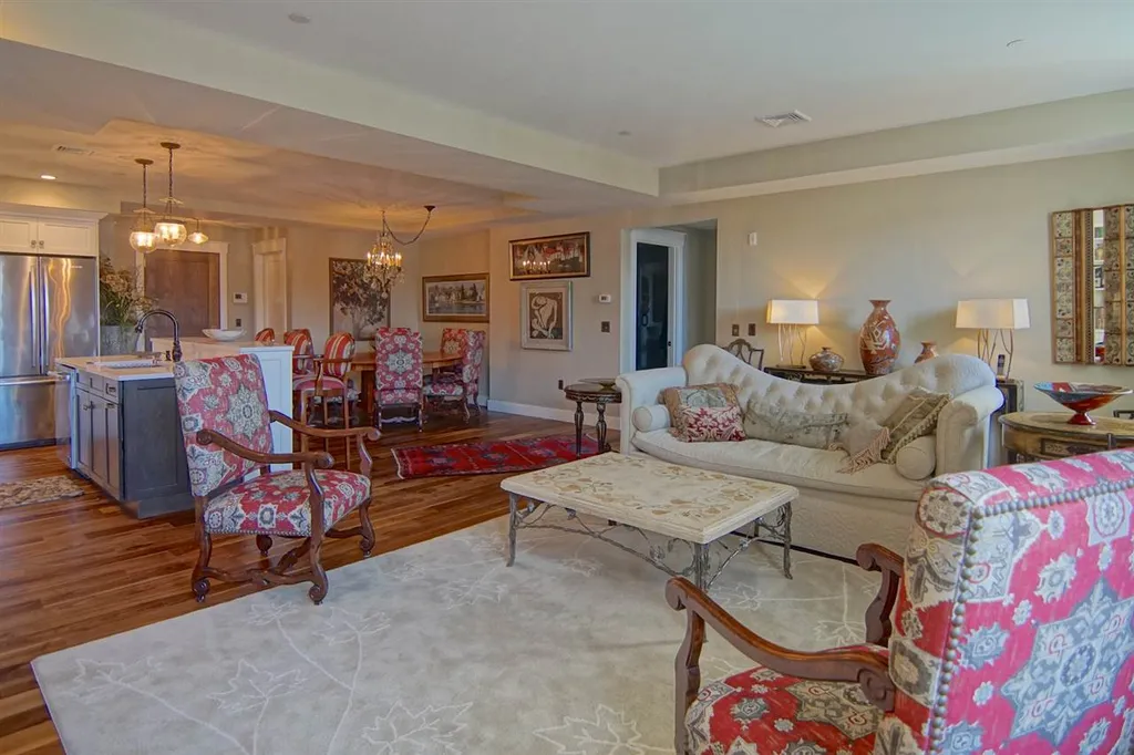 233 Vaughan Street Portsmouth NH 03801