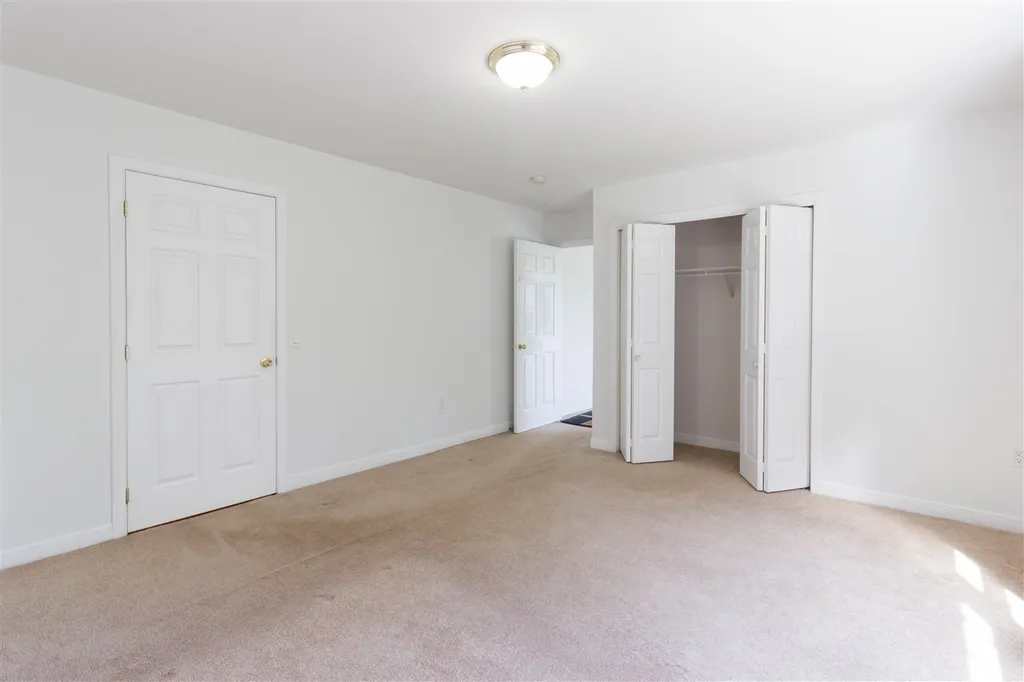 22 Buck Lane Gilmanton NH 03237