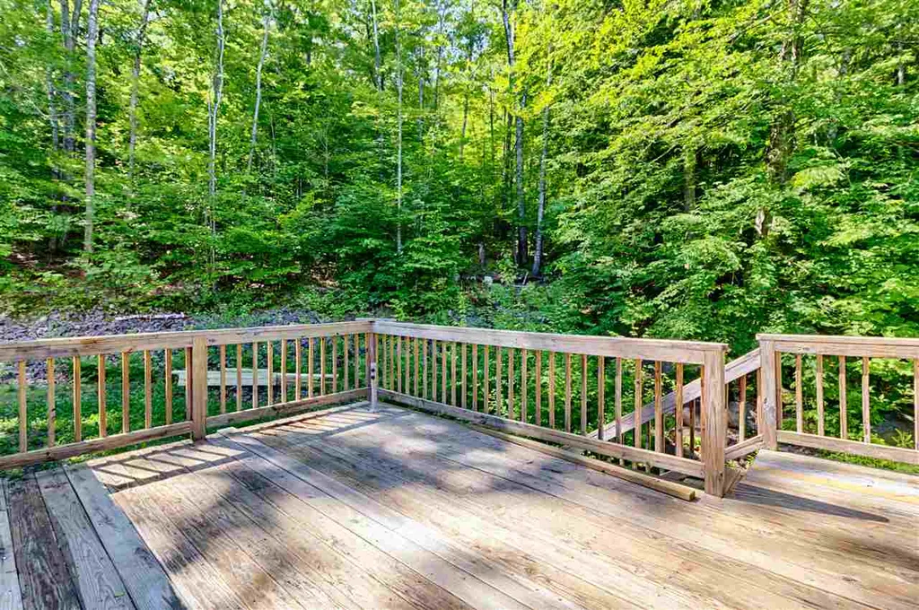 22 Buck Lane Gilmanton NH 03237