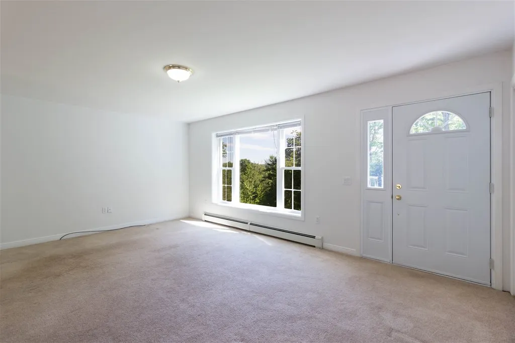 22 Buck Lane Gilmanton NH 03237