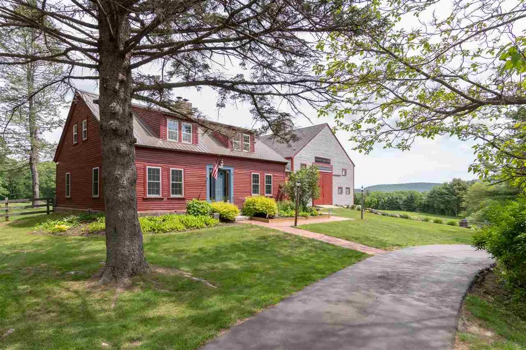73 Schoolhouse Hill Road Gilford NH 03249