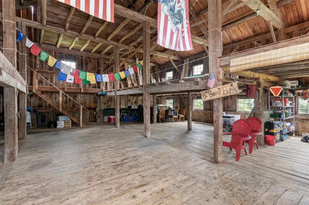 73 Schoolhouse Hill Road Gilford NH 03249