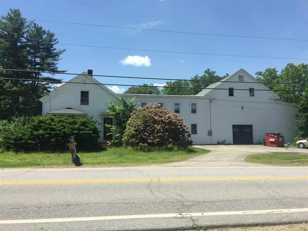 303 Washington Street Barrington NH 03825