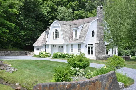 40 Nims Road Dorset VT 05251