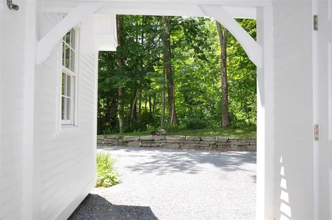 40 Nims Road Dorset VT 05251