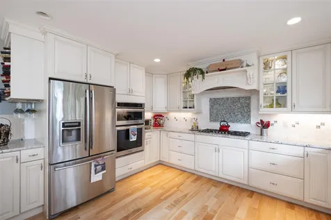 19 Worcester Island Road Wolfeboro NH 03894