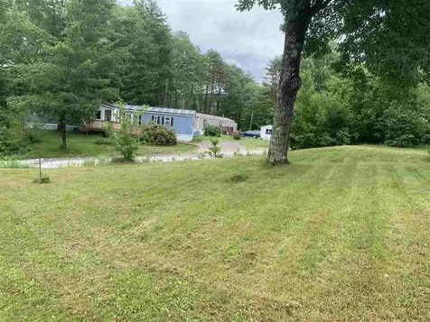 19 Ridgewood Place Plymouth NH 03264