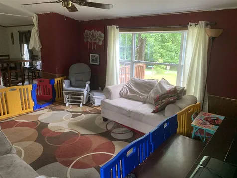 19 Ridgewood Place Plymouth NH 03264