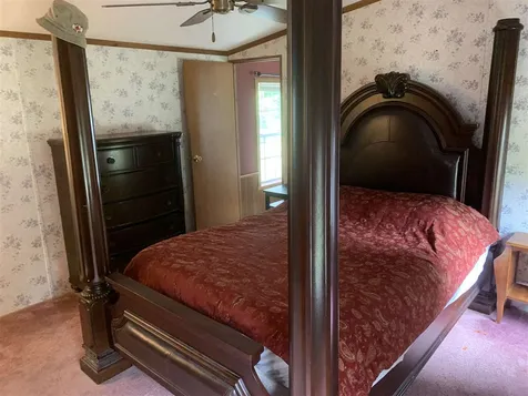 19 Ridgewood Place Plymouth NH 03264