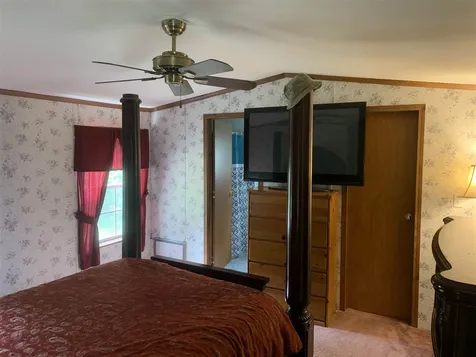 19 Ridgewood Place Plymouth NH 03264