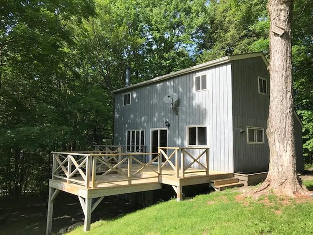 57 North Road Stowe VT 05672