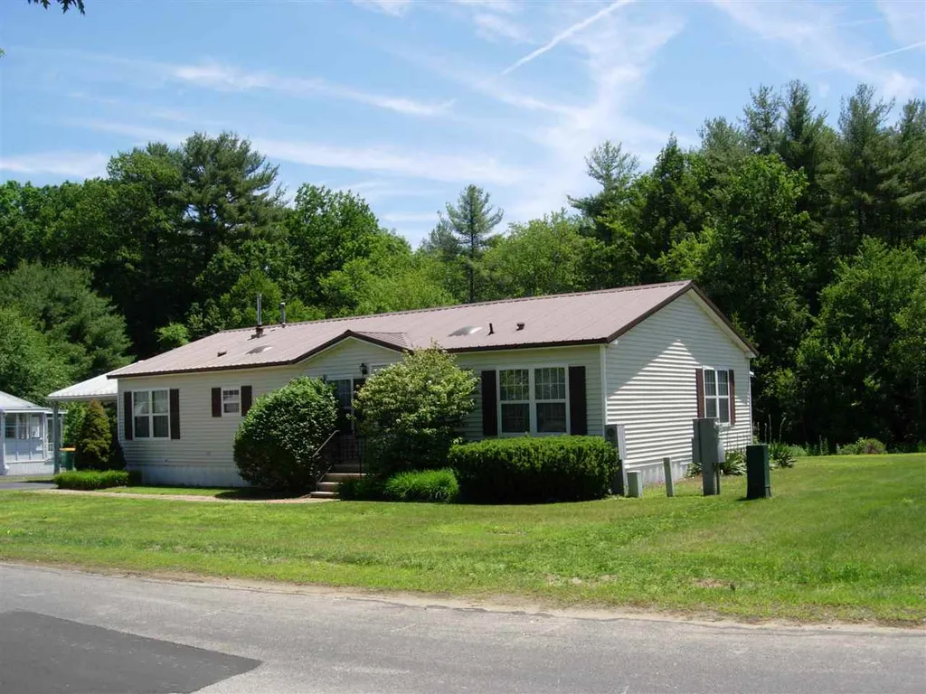 12 Lanai Drive Rochester NH 03867