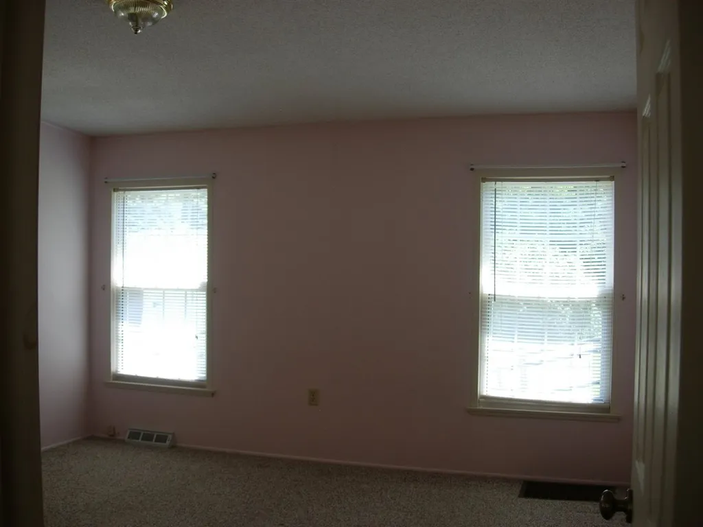 12 Lanai Drive Rochester NH 03867