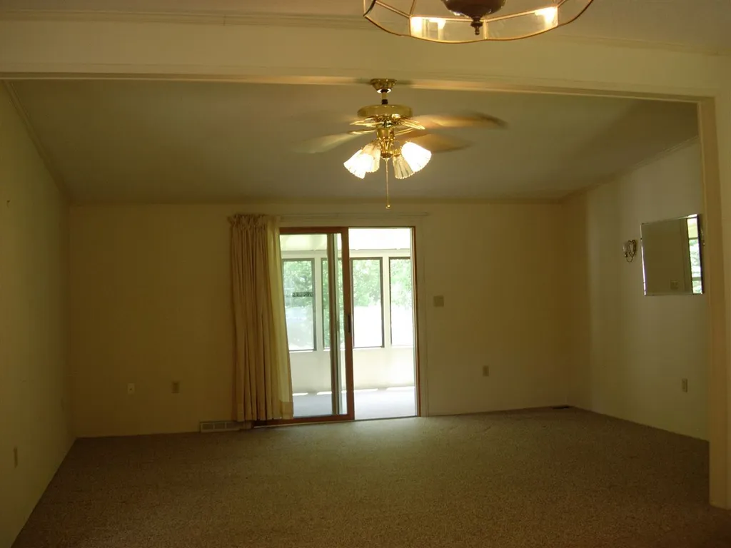 12 Lanai Drive Rochester NH 03867