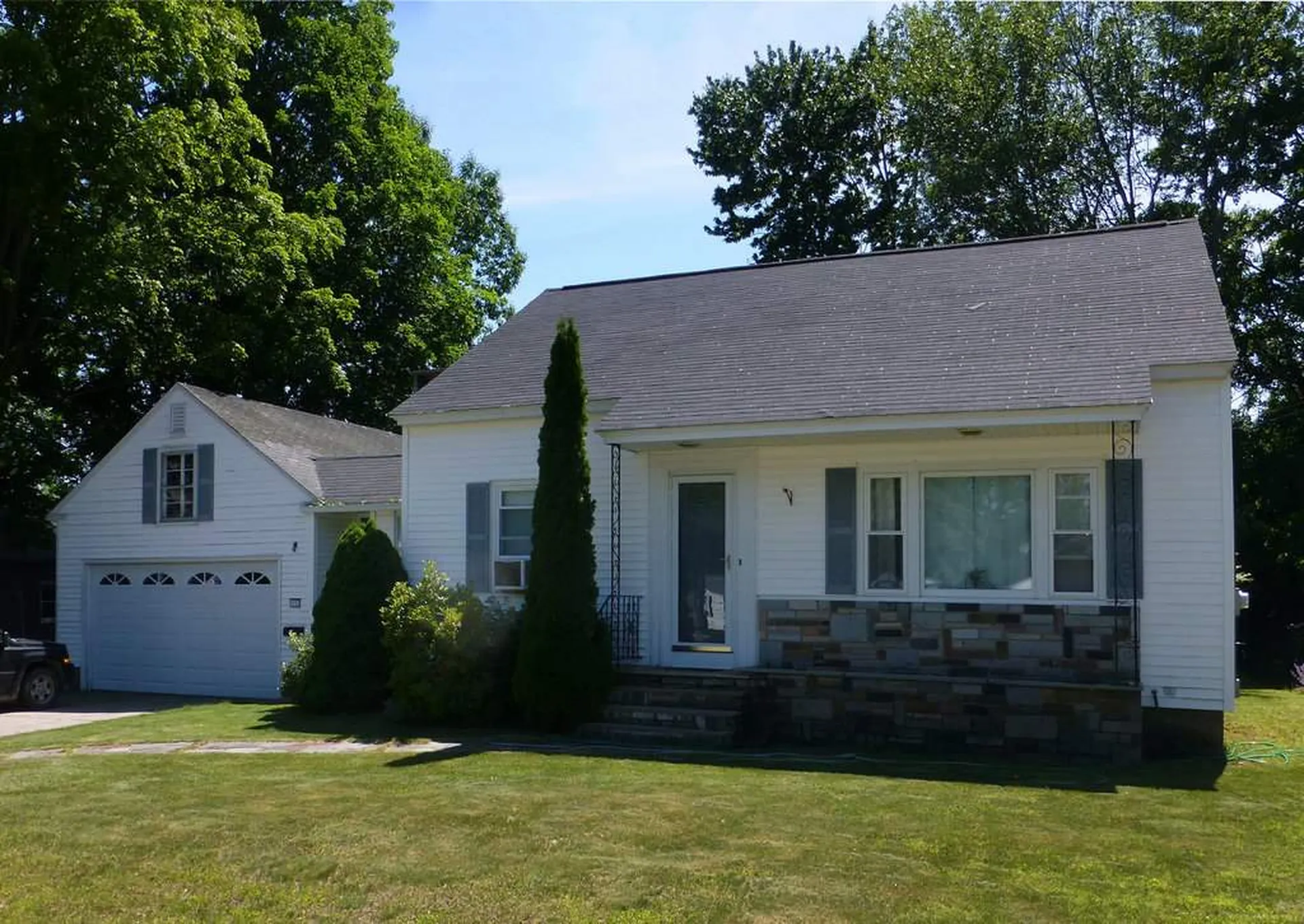 15 Nash Parkway Somersworth NH 03878