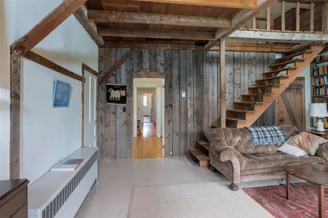11 Taber Hill Road Stowe VT 05672