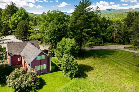 11 Taber Hill Road Stowe VT 05672