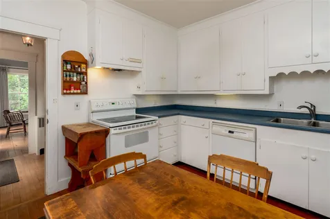 11 Taber Hill Road Stowe VT 05672