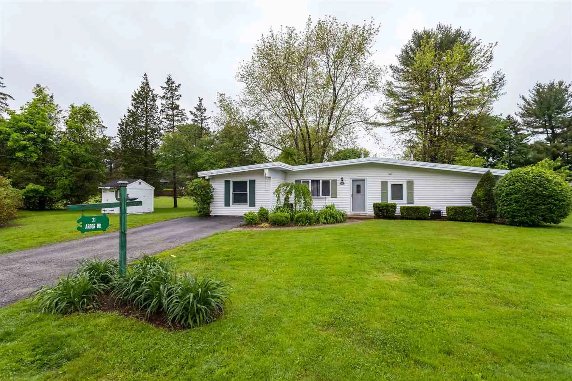 21 Arbor Drive Dover NH 03820