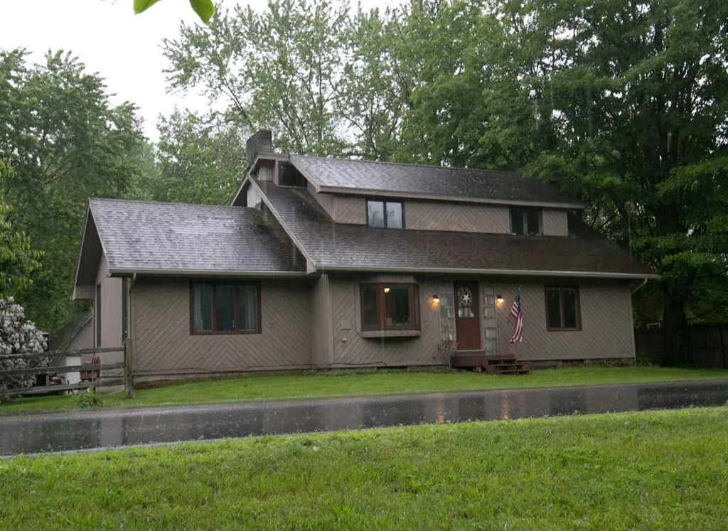 336 West Milton Road Milton VT 05468